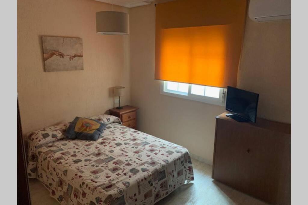 Apartamento 3 Dormitorios En La Playa De Almeria. Roquetas de Mar Dış mekan fotoğraf