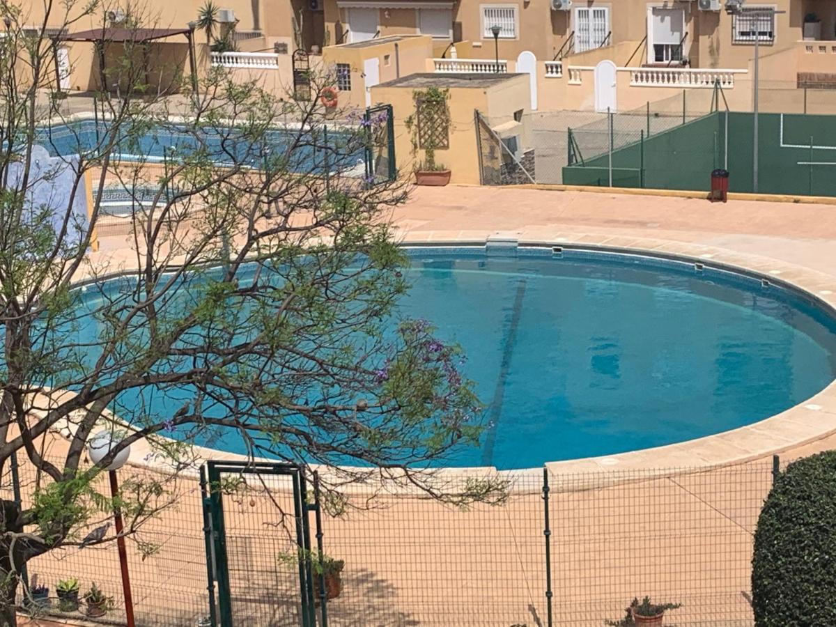 Apartamento 3 Dormitorios En La Playa De Almeria. Roquetas de Mar Dış mekan fotoğraf