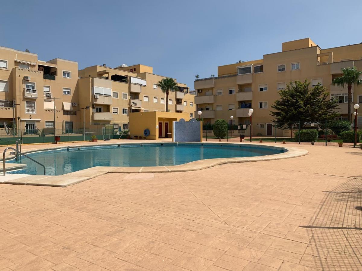 Apartamento 3 Dormitorios En La Playa De Almeria. Roquetas de Mar Dış mekan fotoğraf